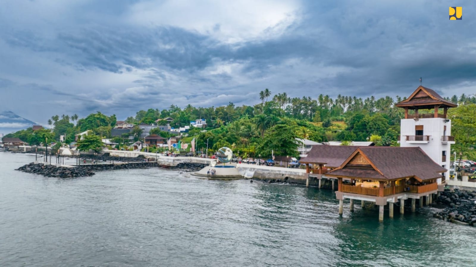 Dipoles Rp96 Miliar, Begini Potret Terbaru Pantai Malalayang dan Bunaken
