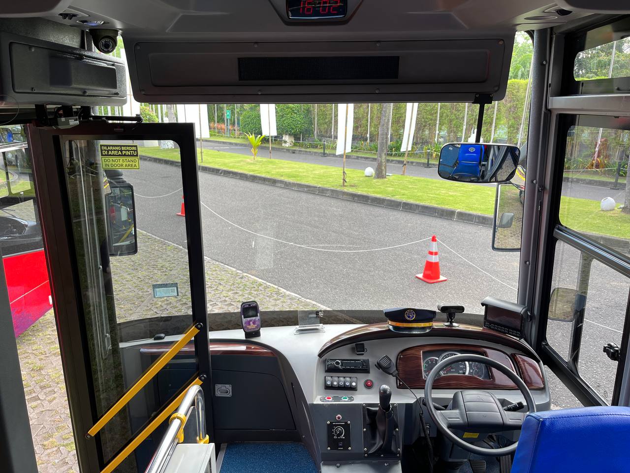Sambut G20, Armada Bus dengan Teknologi Keselamatan Canggih Tebar Pesona di Bali