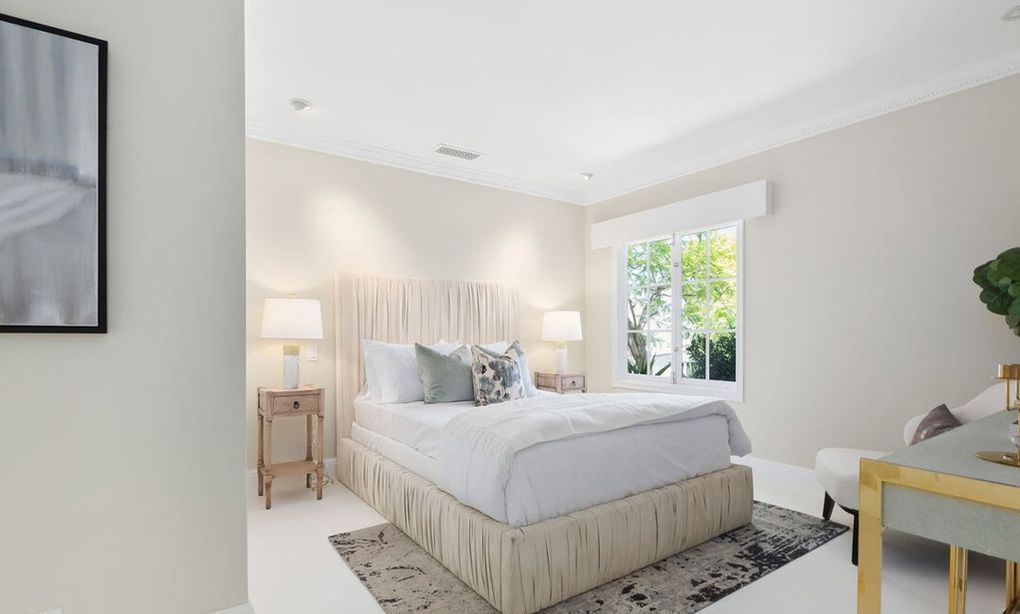 Calvin Harris Jual Rumah Rp75 Miliar