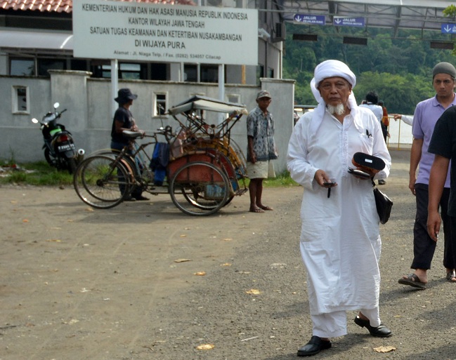 Didukung Tak Berarti Mendukung