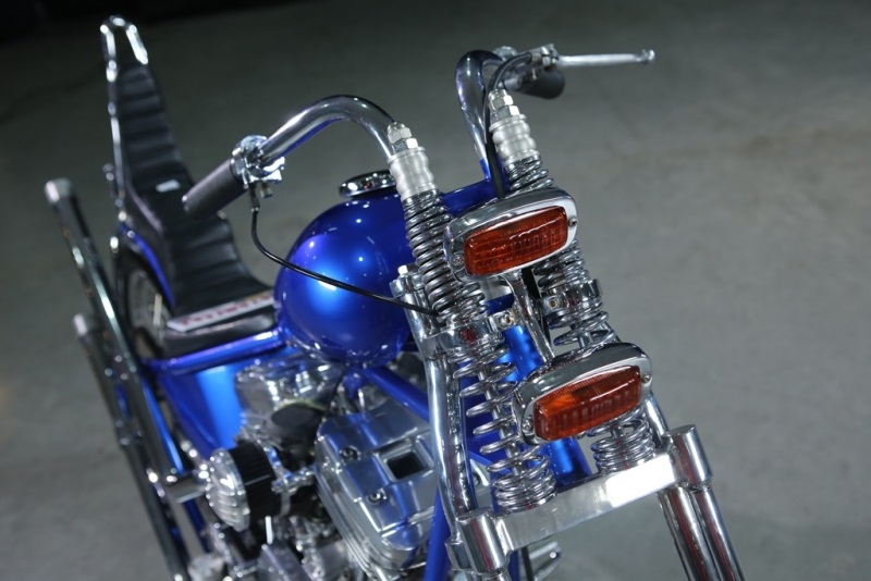 Harley-Davidson Sportster 883 dengan Fitrah Classic Chopper
