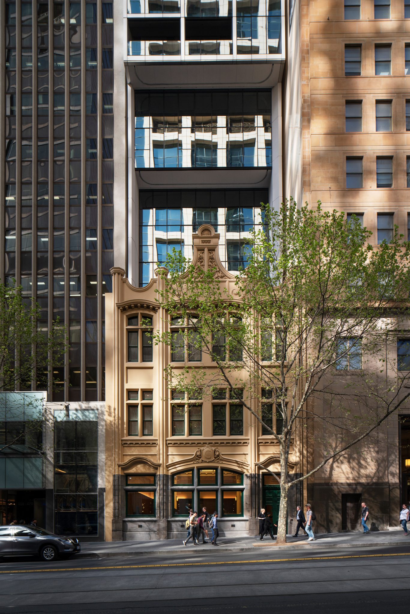 Collins House, Apartemen 'Kurus' di Australia