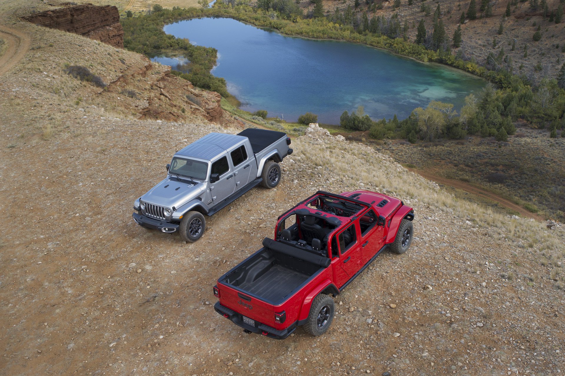 Setelah Wrangler dan Compass, Jeep Gladiator Tunggu Giliran