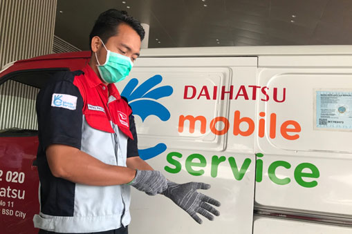 Lagi Musim Korona, Konsumen Daihatsu Servis di Rumah Saja