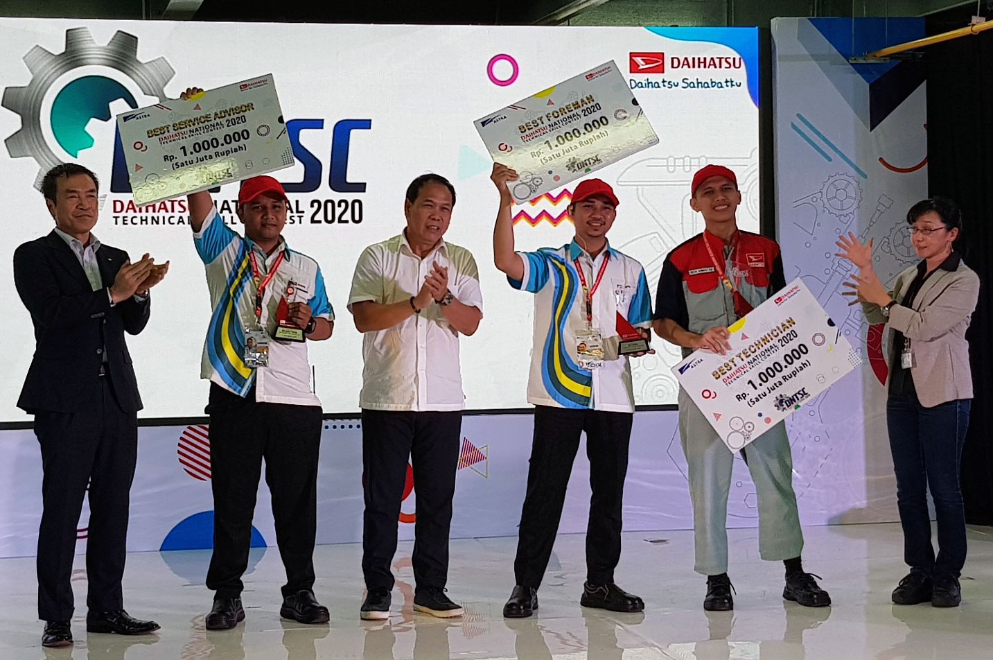Daihatsu Pacu Kepuasan Pelanggan dari Pelayanan Purna Jual
