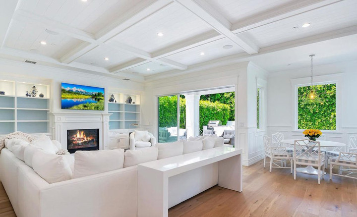 Rumah Serba Putih Dakota Fanning Dijual Rp39 Miliar