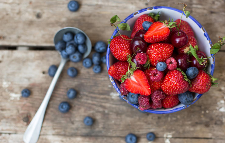 Mengatasi Perut Kembung dengan Tomat dan Mentimun