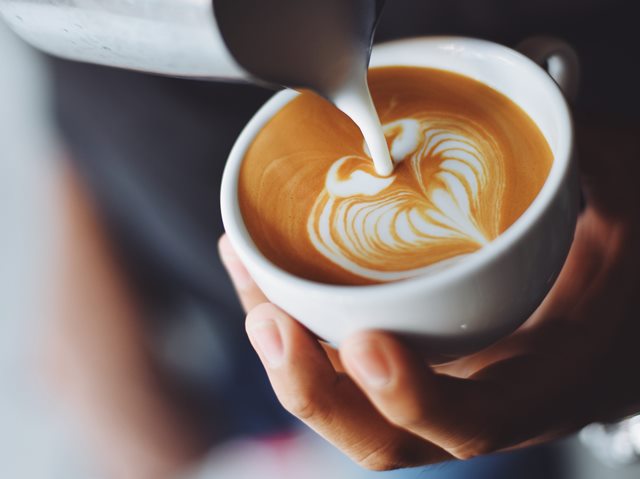Kopi yang Hampir Tanpa Kafein? Kenali Decaf Coffee