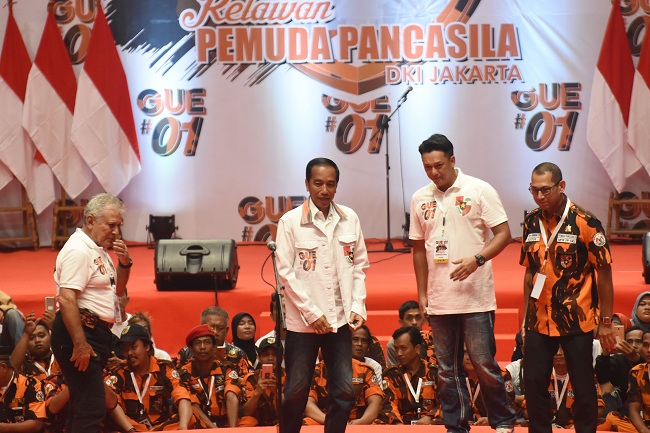 Kala Prabowo Ditinggal Sahabat