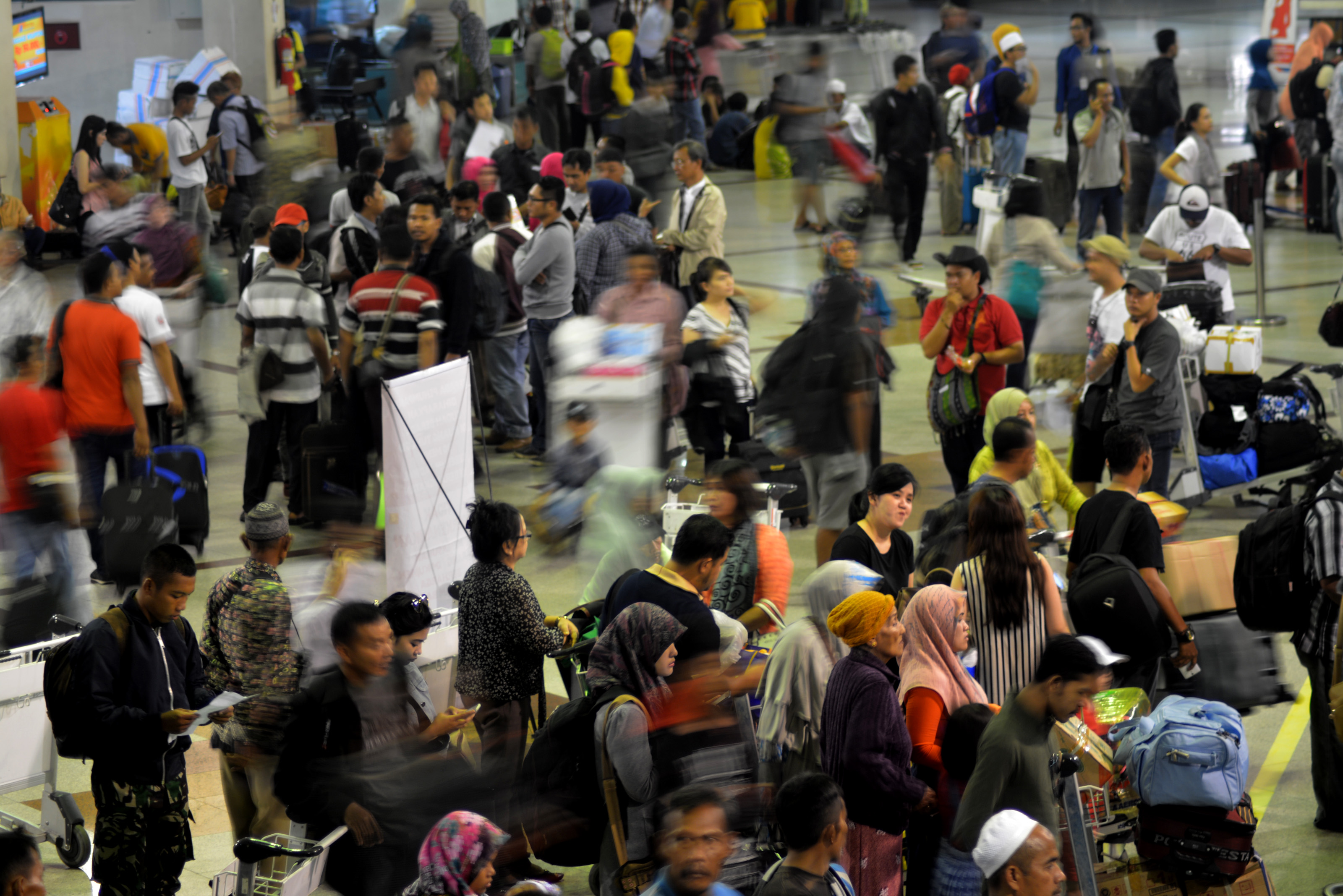 Sekali Lagi Delay, Izin Usaha Lion Air Dibekukan