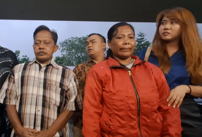 Jadi Tersangka Kasus ITE, <i>Hater</i> Minta Maaf ke Dewi Perssik