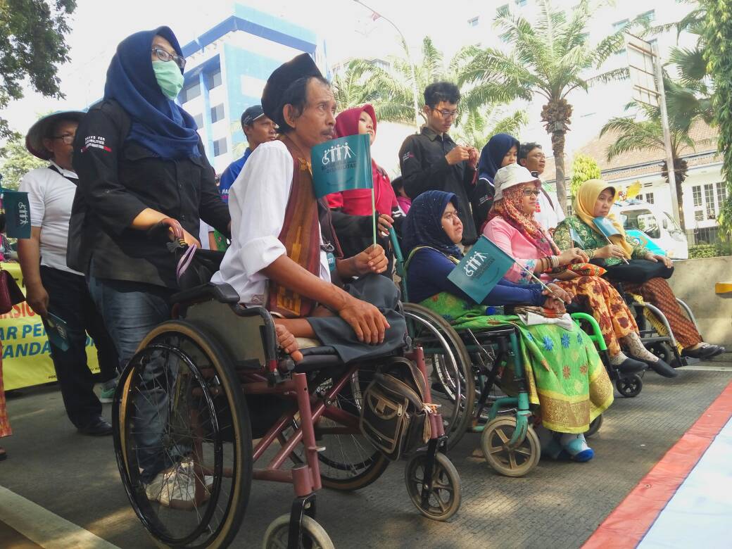 Semangat Penyandang Disabilitas Menagih Janji ke Jokowi
