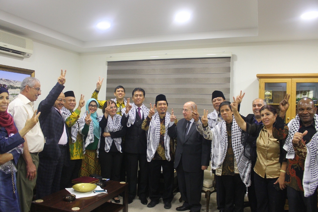 Temui Parlemen Palestina, 7 Anggota DPR RI Gagal Masuk Ramallah