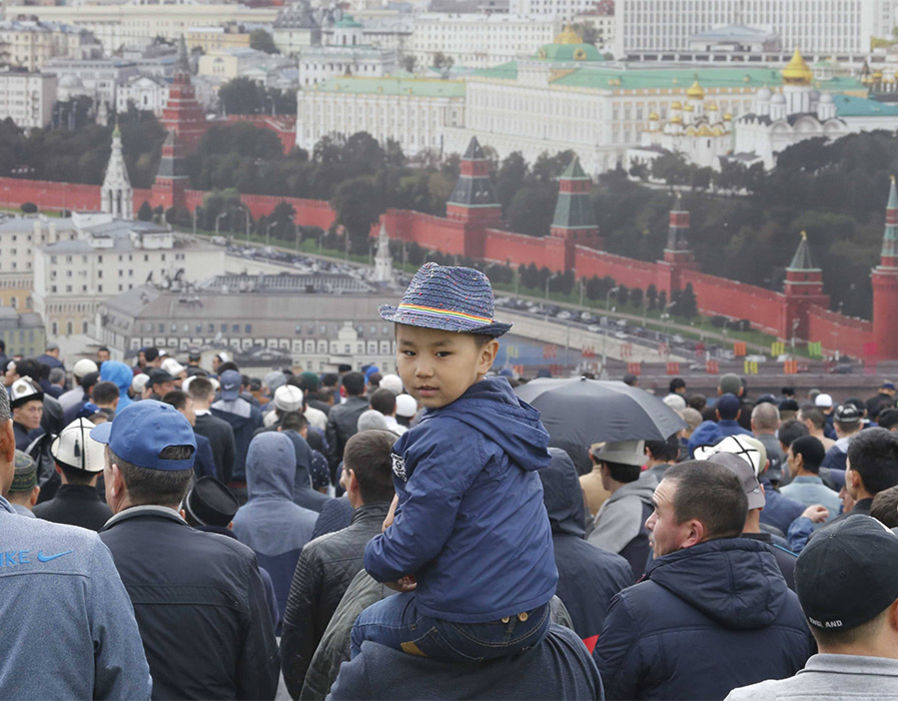 Kemeriahan Idufitri Berbagai Negara di Dunia