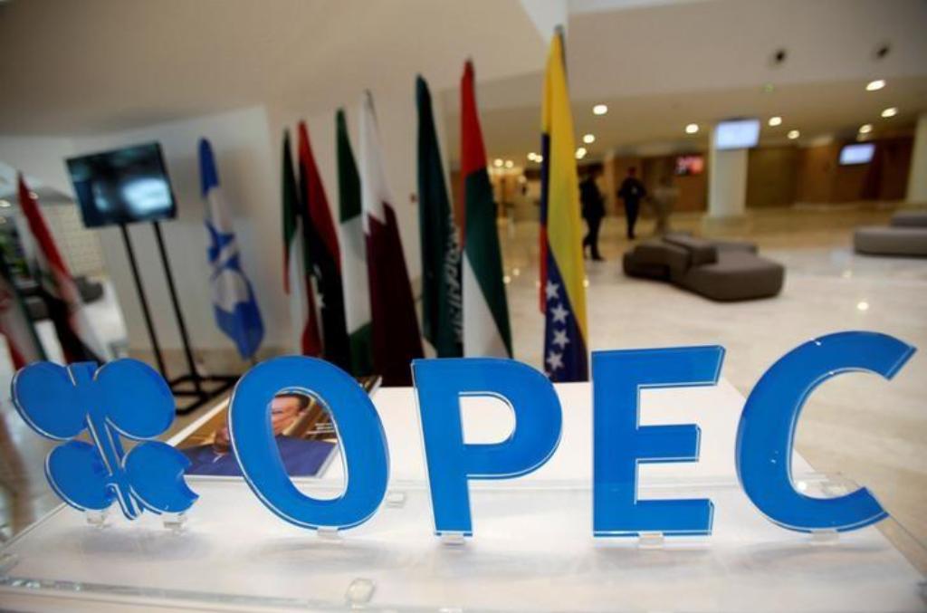 Ahli di OPEC Buat Beberapa Kemajuan tentang Pemotongan Produksi