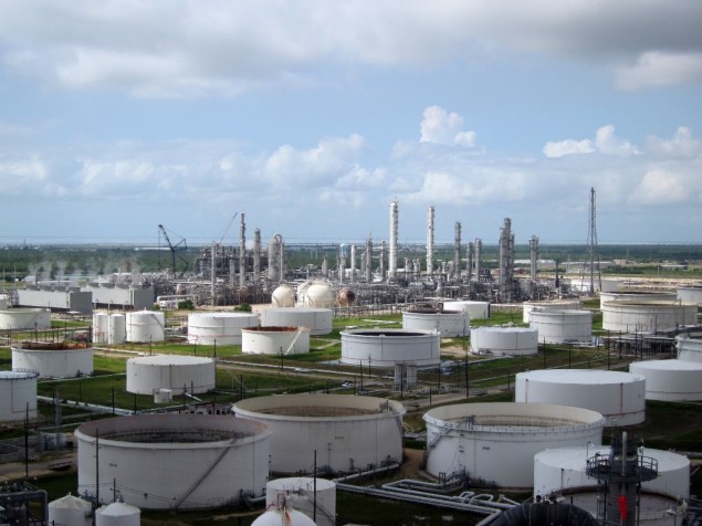 Harga Minyak Dunia Naik Usai OPEC Sepakati Strategi
