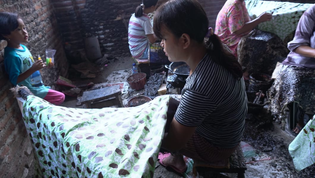 Cerita Sang Pengrajin Batik Cirebon