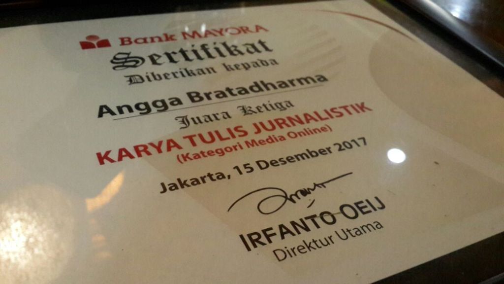 Metrotvnews.com Raih Penghargaan dari Bank Mayora