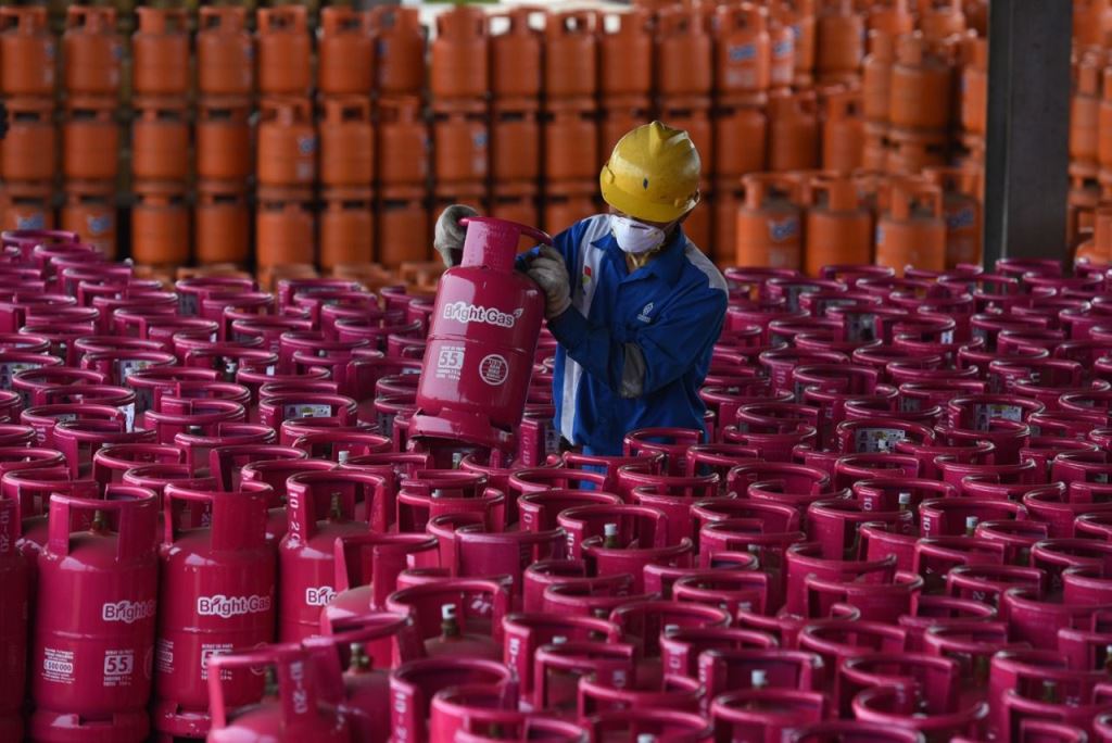 Tenang, Stok BBM hingga Avtur Pertamina Selama Nataru Aman
