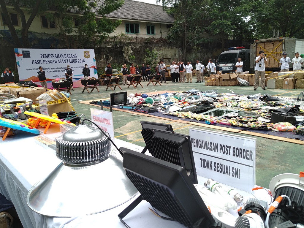 Pemerintah Musnahkan Hasil Pengawasan Barang Senilai Rp99 Miliar