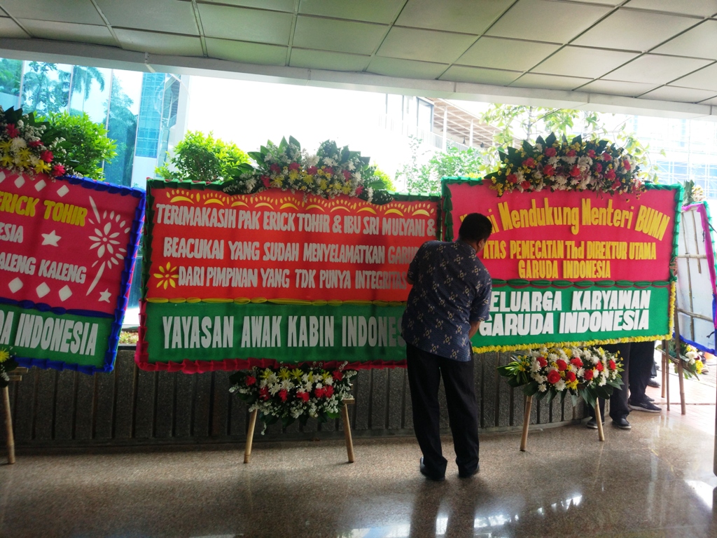 Dirut Garuda Dicopot, Kementerian BUMN Banjir Karangan Bunga