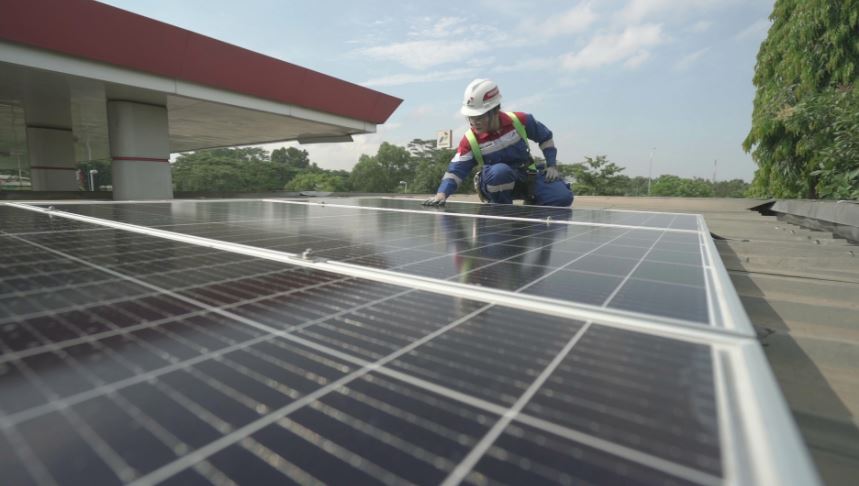 Menakar Eksistensi Energi Hijau