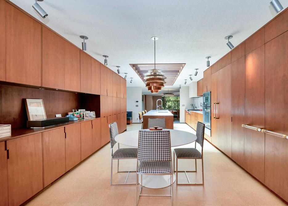 Dapat Diskon, Ellen DeGeneres Beli Rumah Seharga Rp121 Miliar