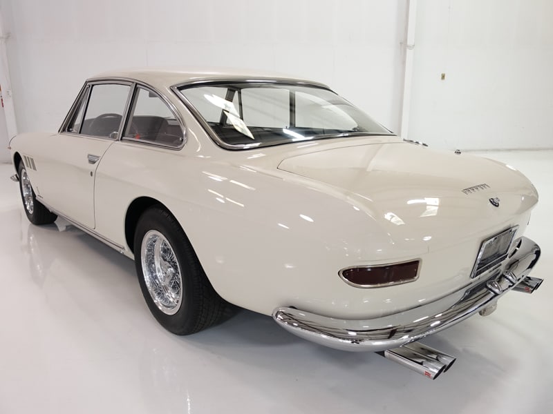 Ferrari 330 GT yang Melegenda dan Bersejarah
