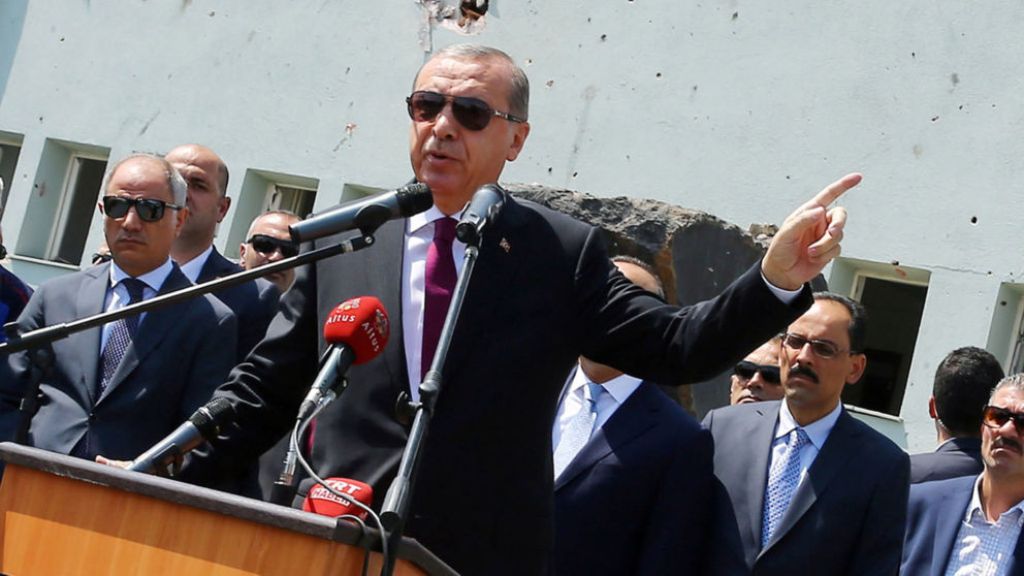 Presiden Turki ke AS: Urus Masalah Kalian Sendiri!