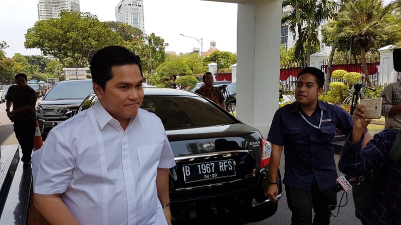 Wishnutama dan Erick Thohir Muncul di Istana