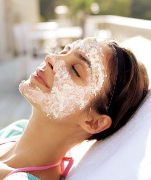 Facial Wajah dari Bahan Alami