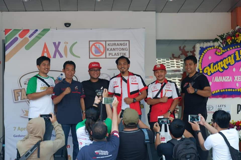 AXIC Ajak Pengunjung CFD Jakarta Kurangi Sampah Plastik