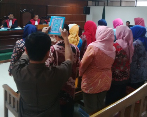 Sidang Lanjutan Fuad Amin Hadirkan 17 Saksi 