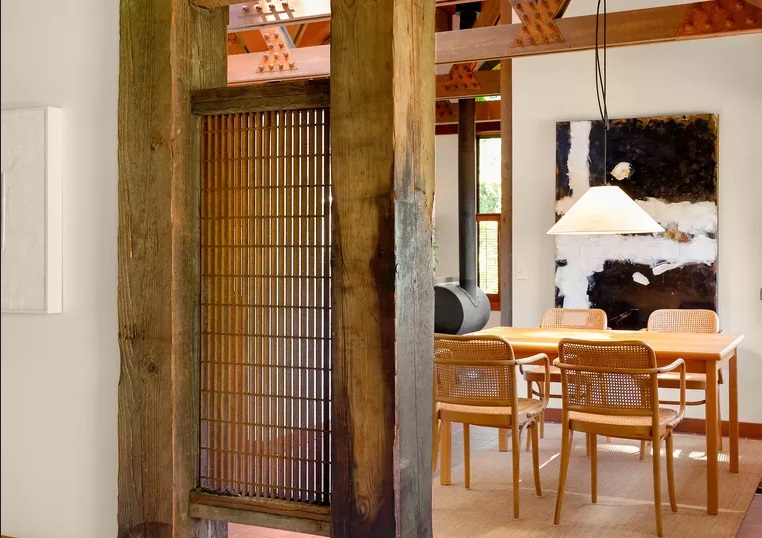 Funky House, Rumah dari Era 70an
