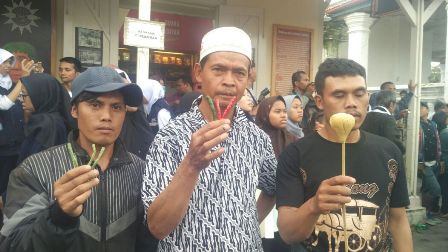 Garebek Maulud, Keraton Yogyakarta Keluarkan Delapan Gunungan