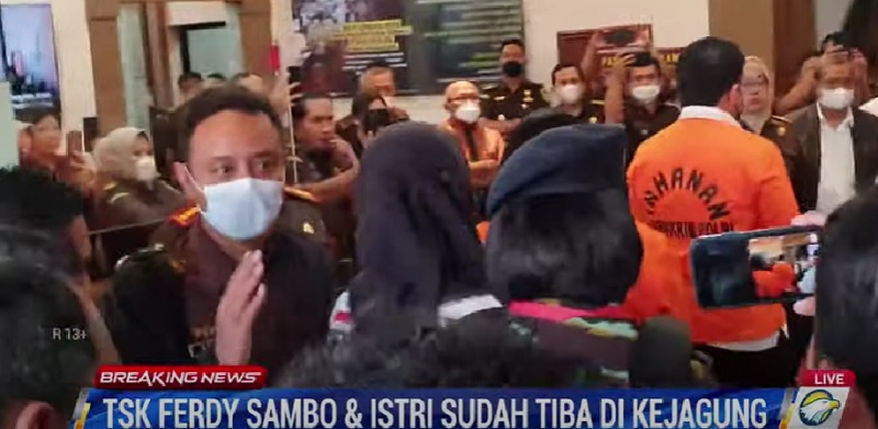 Ferdy Sambo dan Putri Candrawathi Tiba Duluan di Kejagung