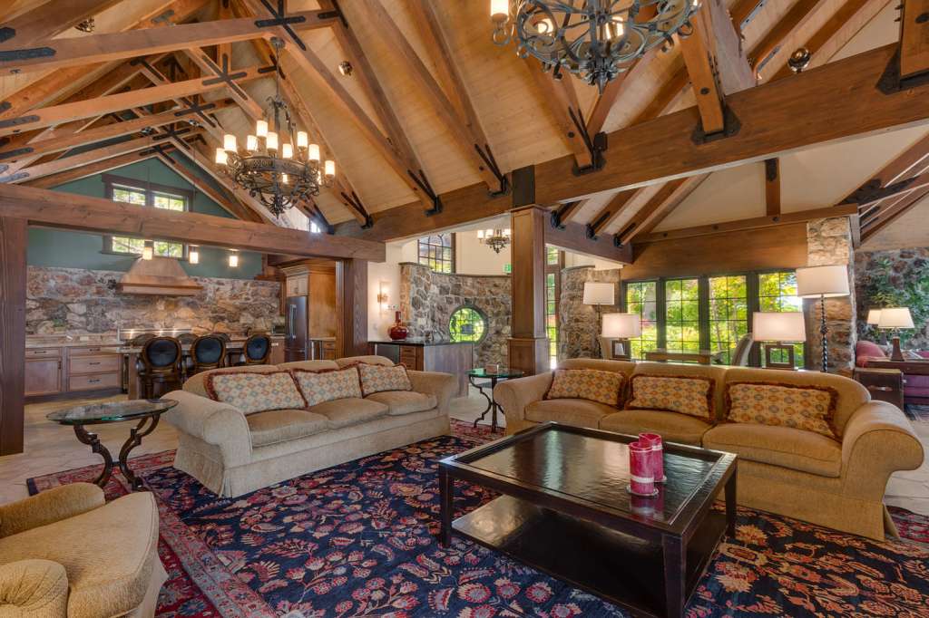 Rumah 'The Godfather II' Dijual Rp86,6 Miliar