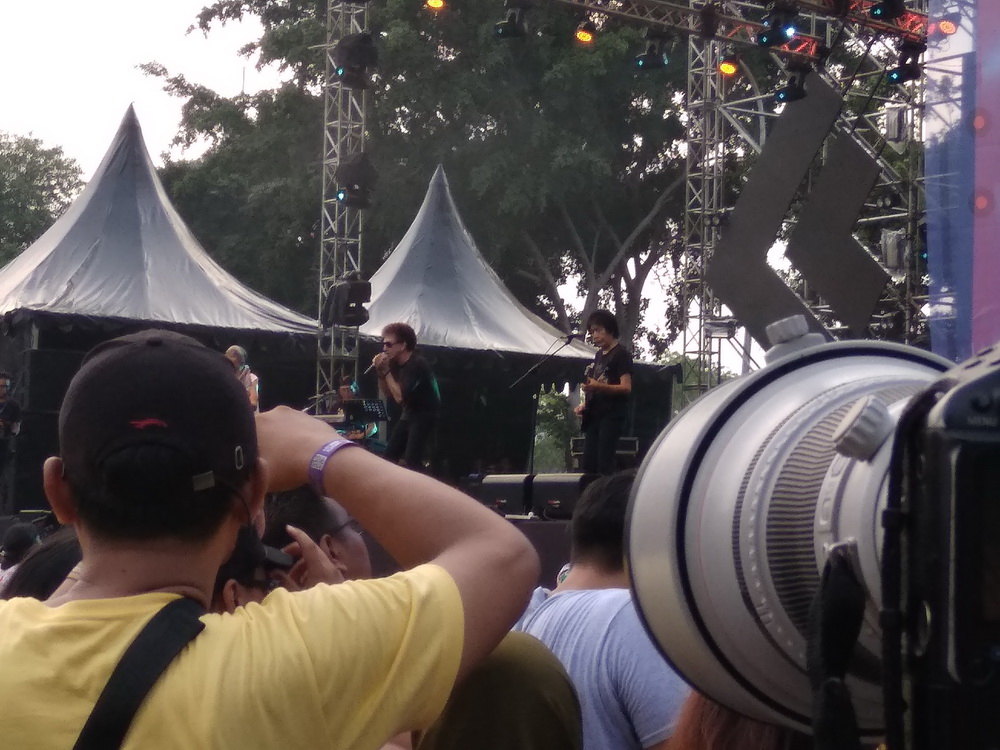 God Bless dan Jamrud Masih Menjadi 'Magnet' bagi Anak Muda