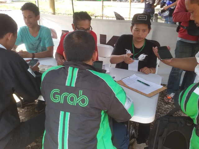 Alasan Driver GrabBike Pindah ke Go-Jek 
