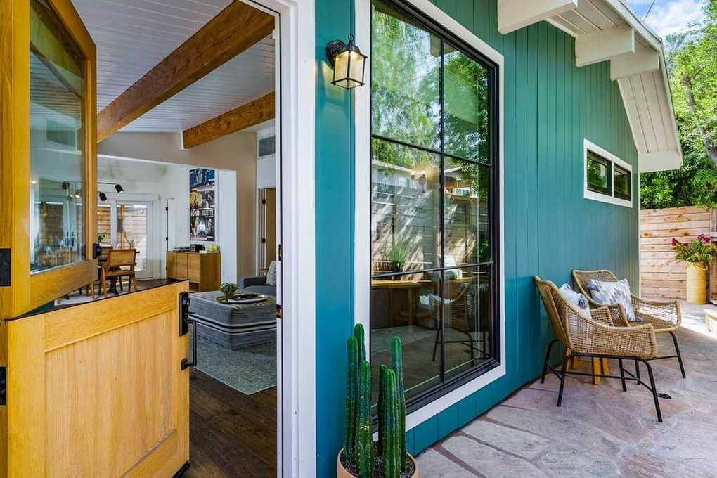 Rumah Mungil hanya 85 Meter Persegi Ini Dijual Rp15 Miliar