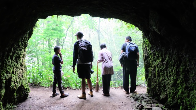Penjaga Setia Gua Jepang di Yogyakarta