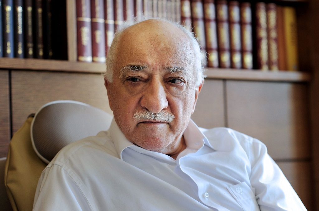 Pangeran Saudi Sebut Gulen Lebih Berbahaya dari ISIS