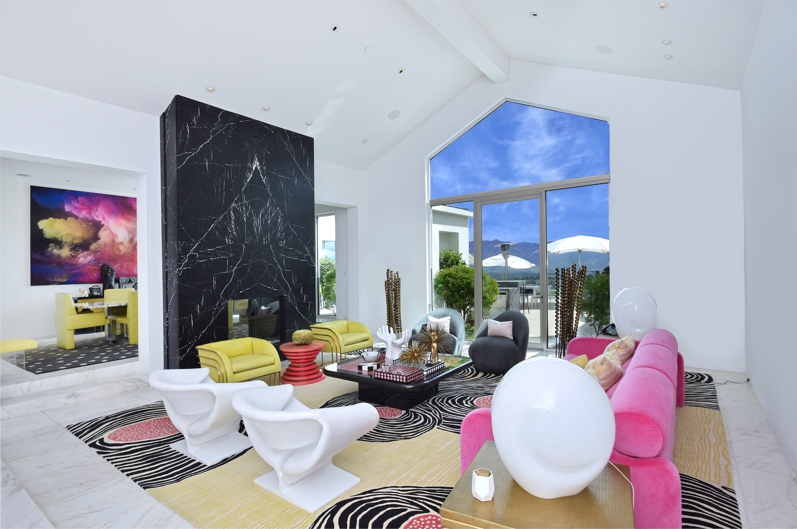 Setelah 2 Tahun, Rumah Gwen Stefani Terjual Rp298 Miliar
