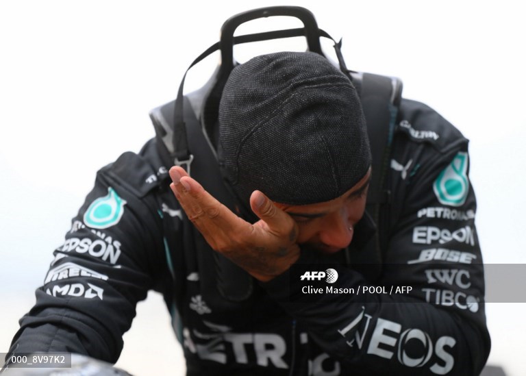 Hamilton Teken Kontrak Baru dengan Mercedes untuk 2021