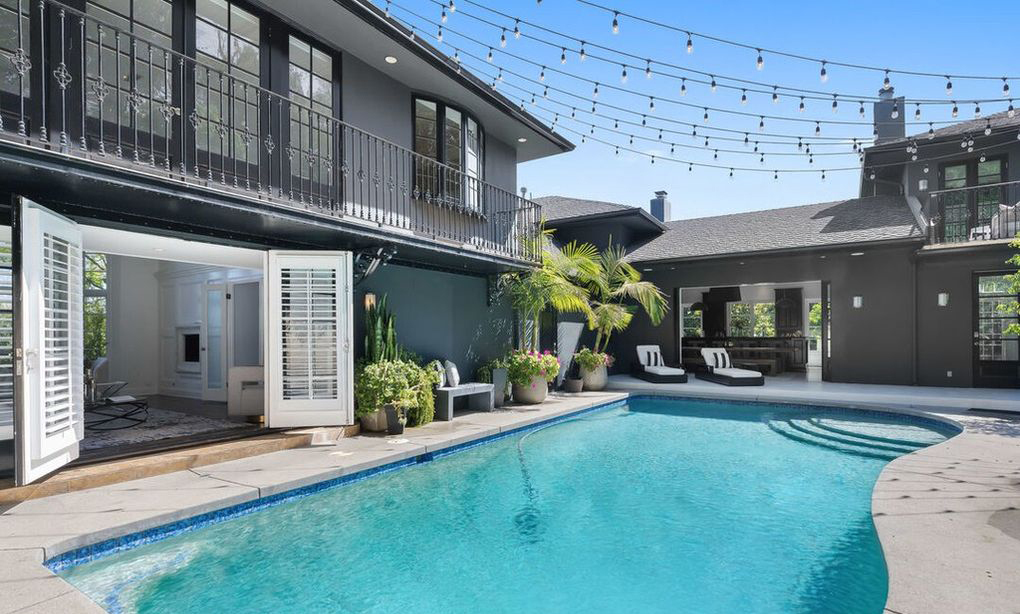 Calvin Harris Jual Rumah Rp80 Miliar
