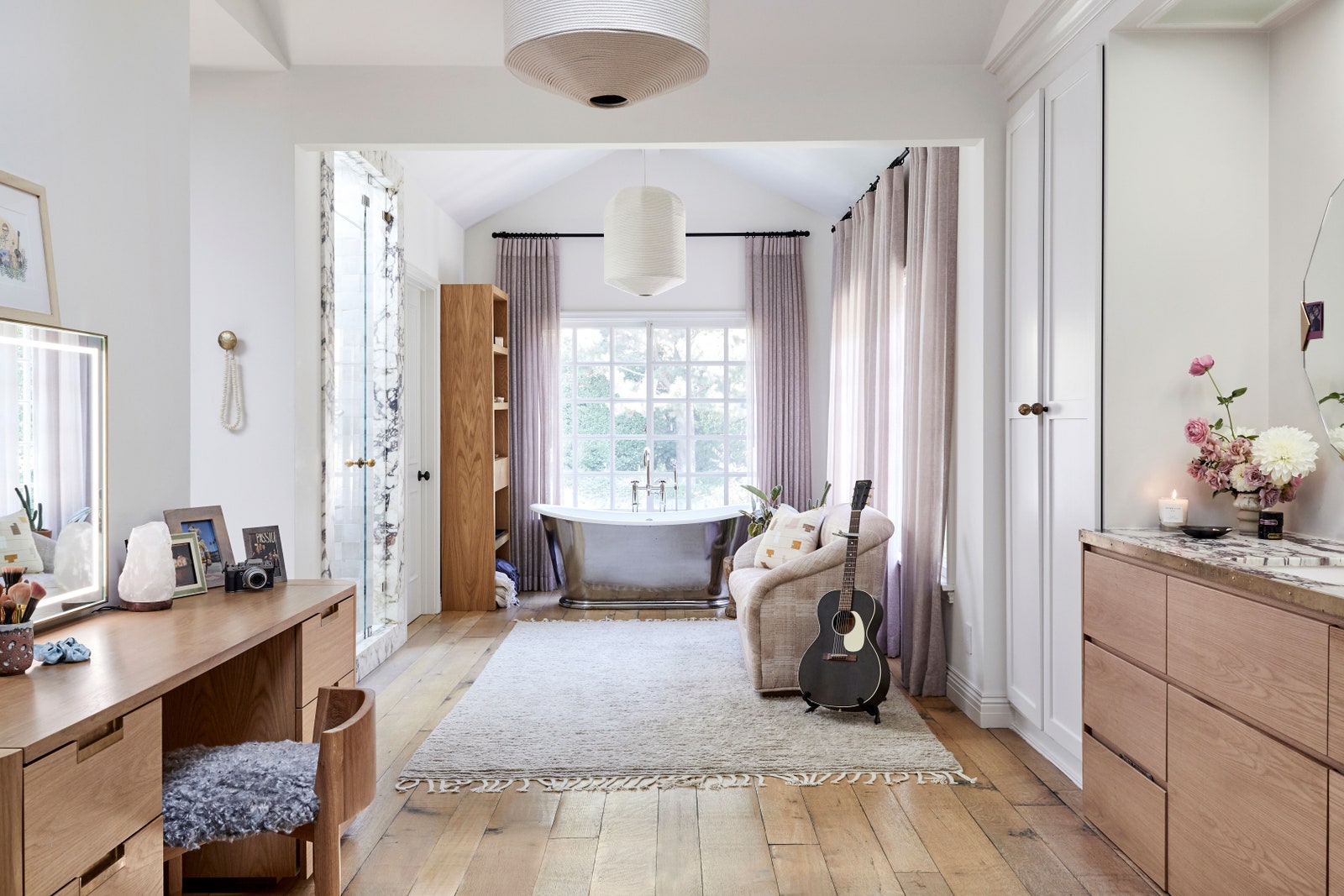 Intip Rumah Hillary Duff di Beverly Hills