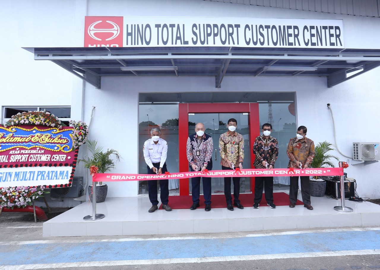 Hino Total Support Customer Center (HTSCC) di Purwakarta. dok hino