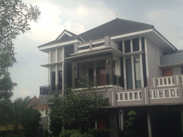 Pemilik Rumah Yang Digerebek Bareskrim Mengaku Mantan Perawat Medcom Id