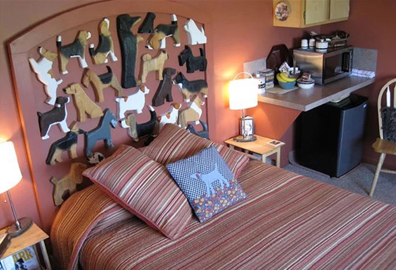 Unik, Hotel Ini Berbentuk Anjing