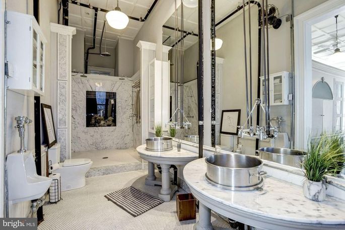 Pebasket LA Lakers Dwight Howard Jual Rumah Rp29 Miliar